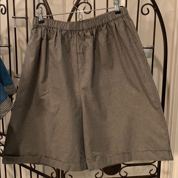 Autumn short set with denim button down shirt - Picture 7 of 7